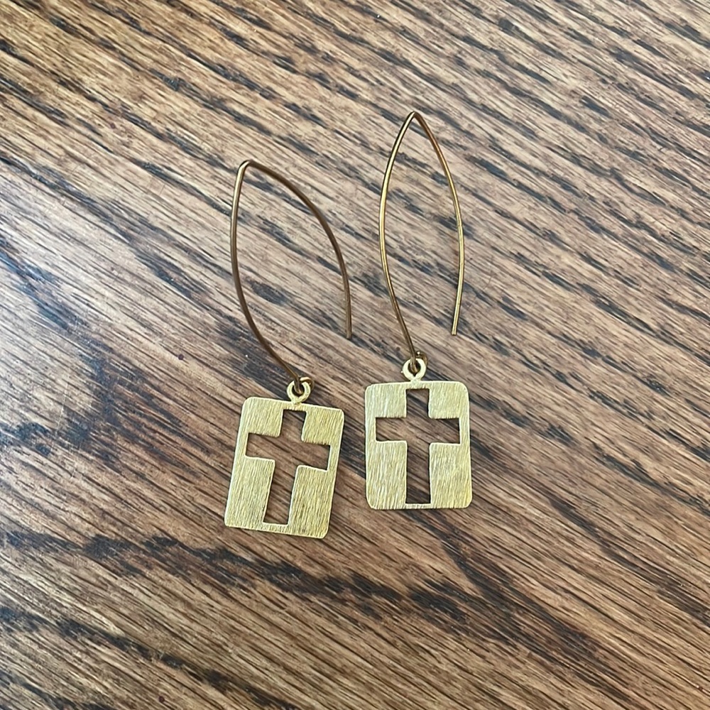 gold cross earrings